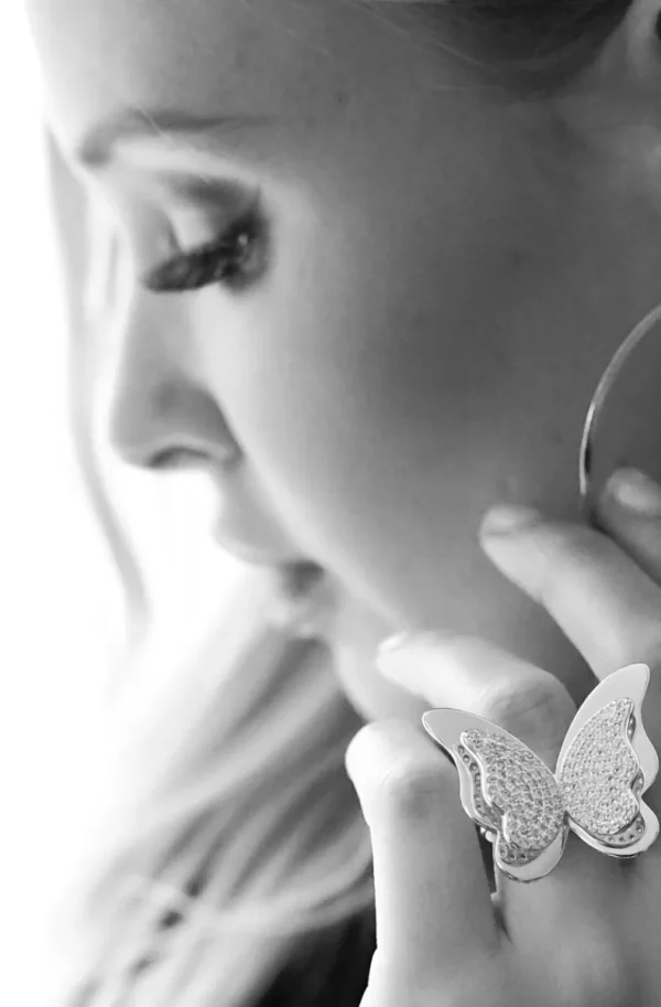 BLOND HOUR - Butterfly Ring Large - Silver New