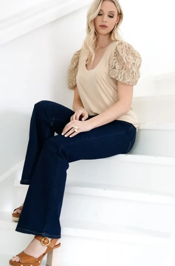 BLOND HOUR - Flower Top - Sand Sale