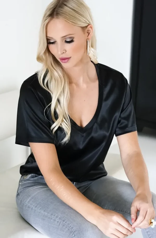 BLOND HOUR - the Perfect Shiny V-neck top - Black Sale