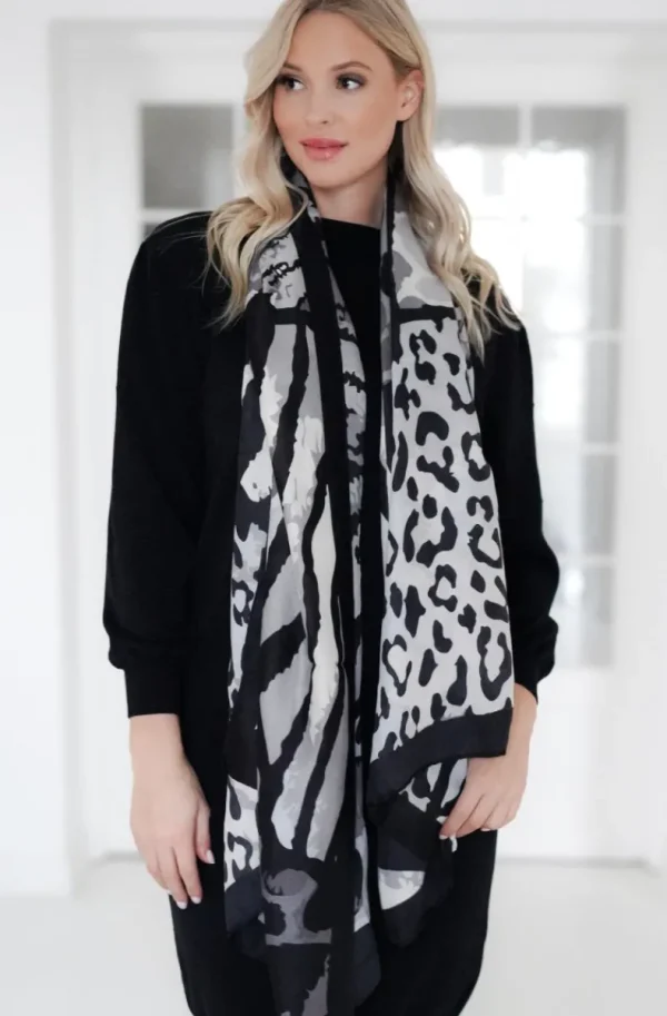 MIXED BRANDS - Leo/Zebra Scarf Q02 - Black White Fashion