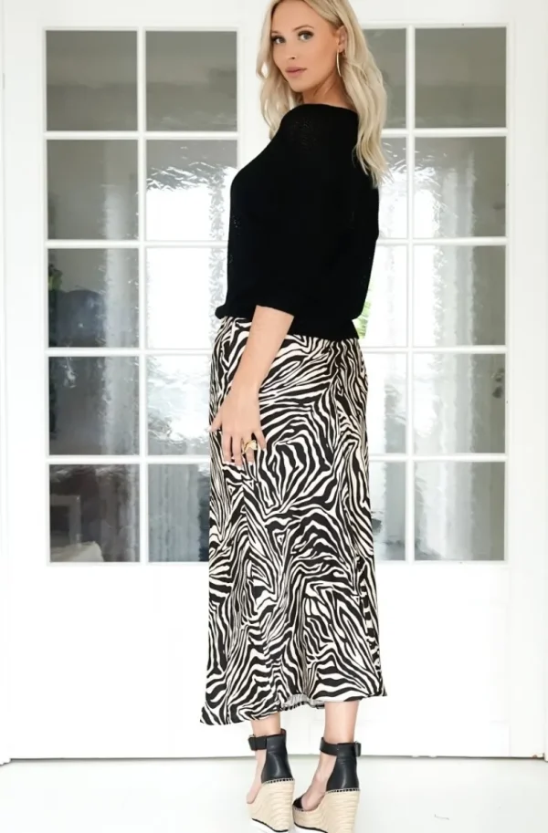 MIXED BRANDS - Long Zebra Skirt Hot