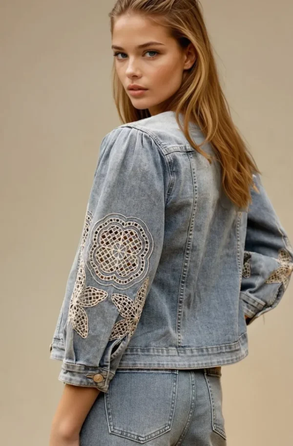 MIXED BRANDS - Denim jacket with Embroidered Sleeve DC480 - Blue New