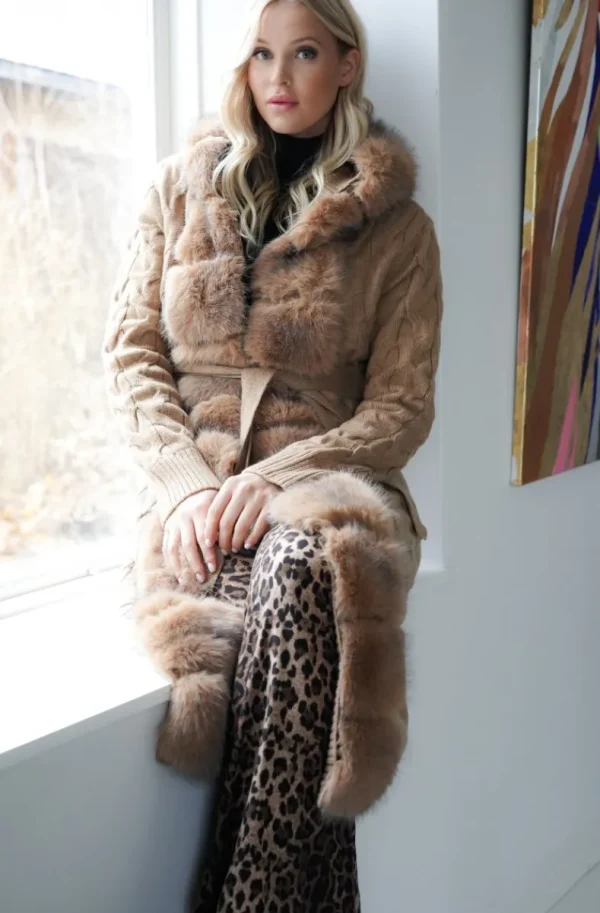 PLAIN VANILLA - Knitted Cardigan/Jacket with Faux Fur - Camel Outlet