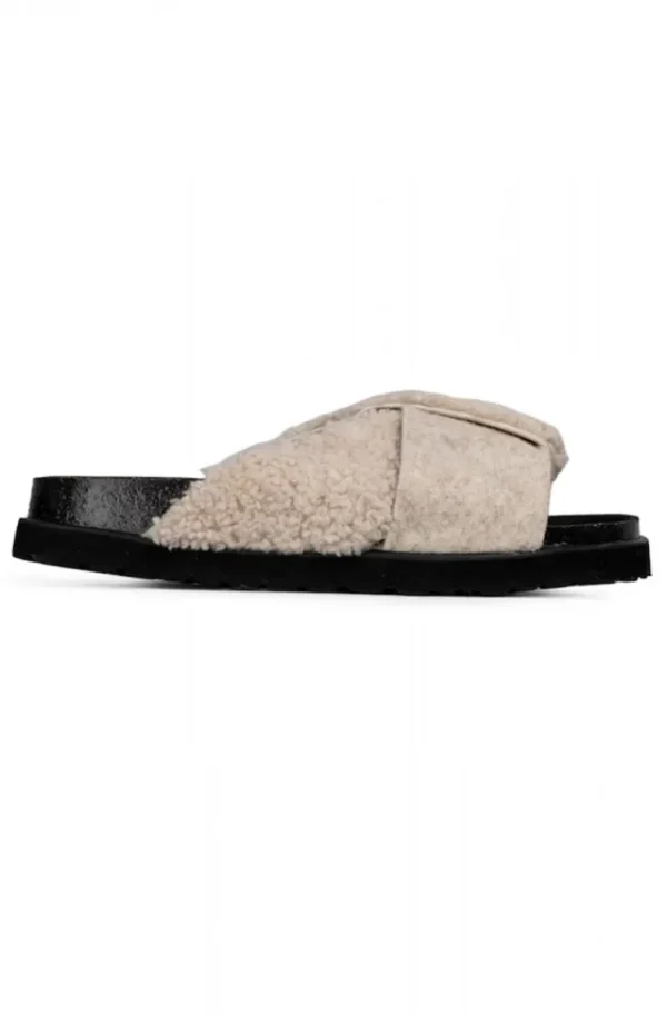 SHEPHERD OF SWEDEN - Alba Sandals Creme New