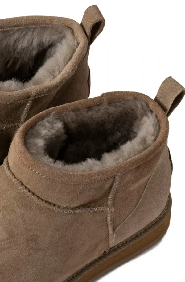 SHEPHERD OF SWEDEN - Dam Kim Låga Fårskinnsboots Stone Outlet