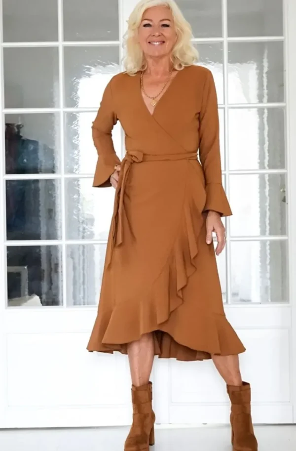 BLOND HOUR Susanne Nordström <3 - The Perfect Wrap Dress - Camel bi-stretch Online