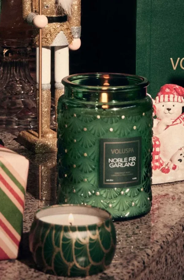 VOLUSPA - Noble Fir Garland Large Jar Candle Outlet